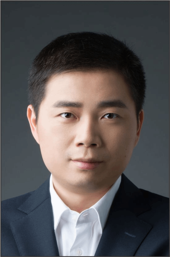 戚震辉.png