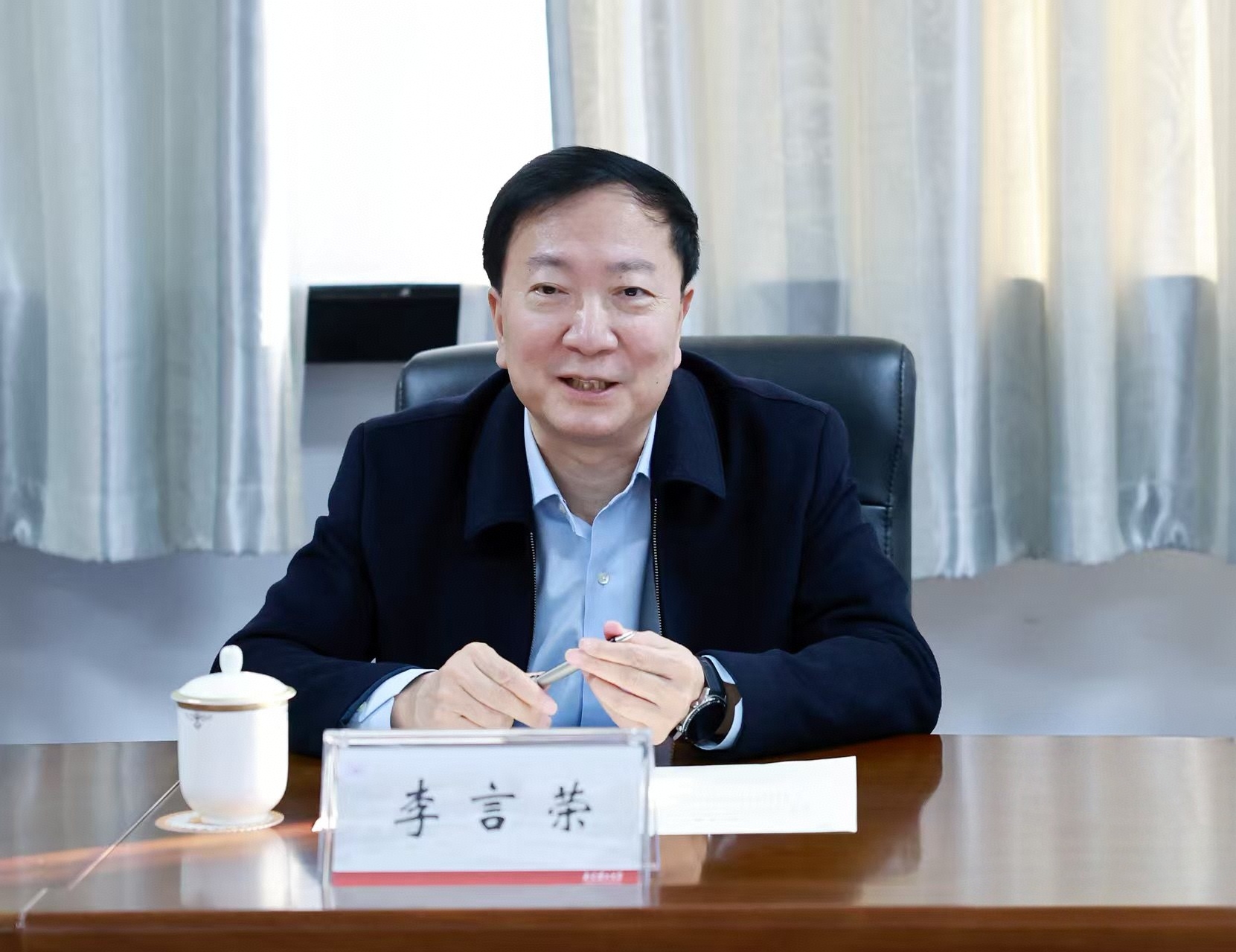 微信图片_20251106120853_493_228.jpg