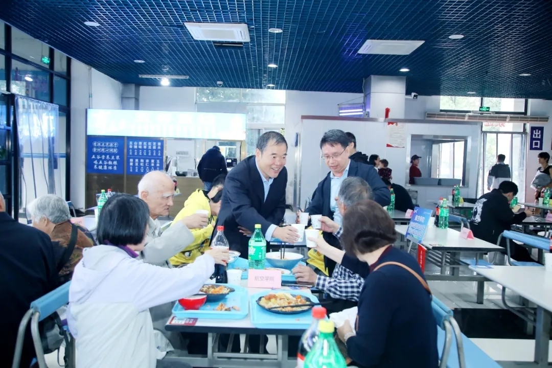 640.jpg 图片