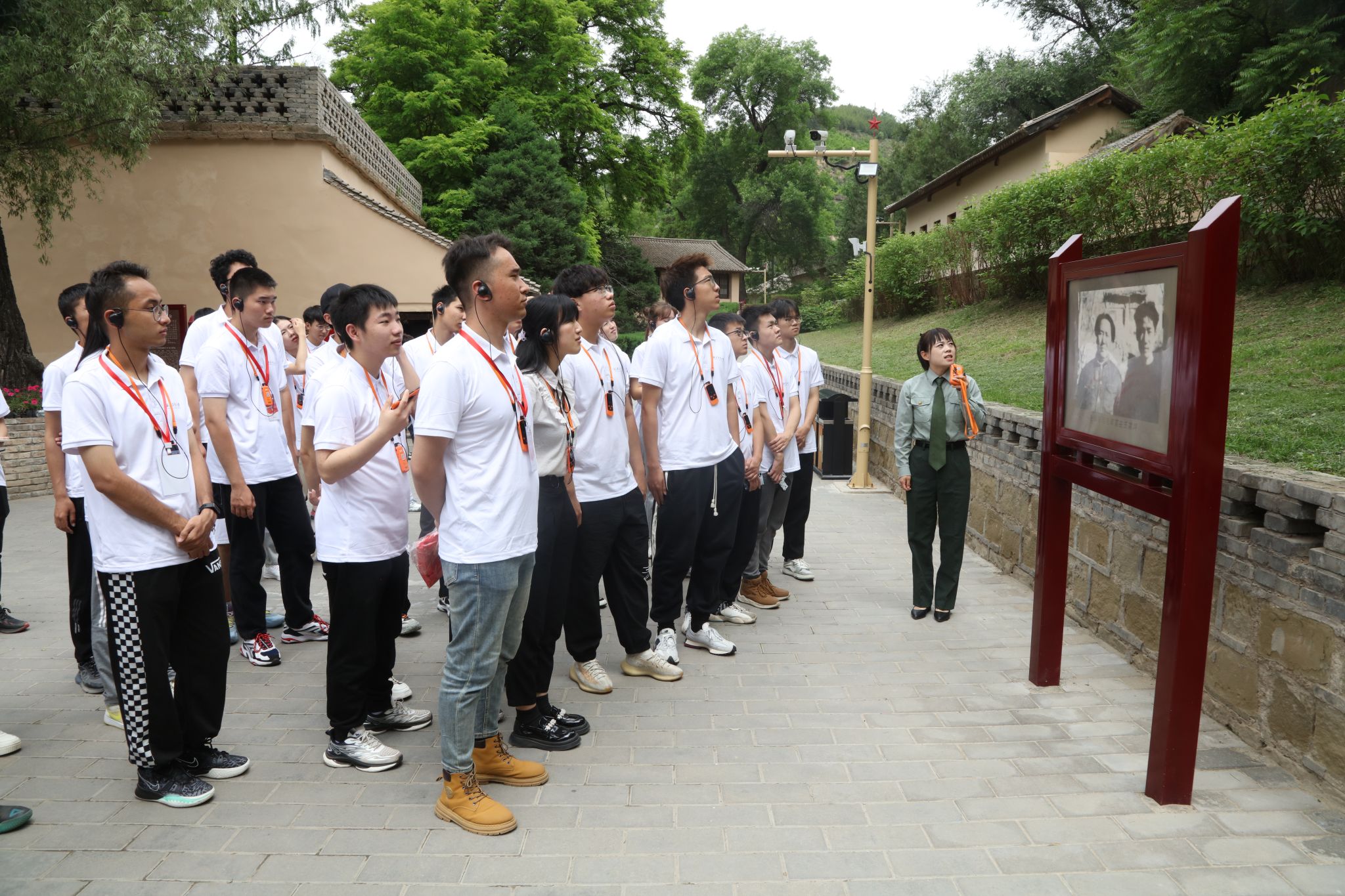 图4.jpg