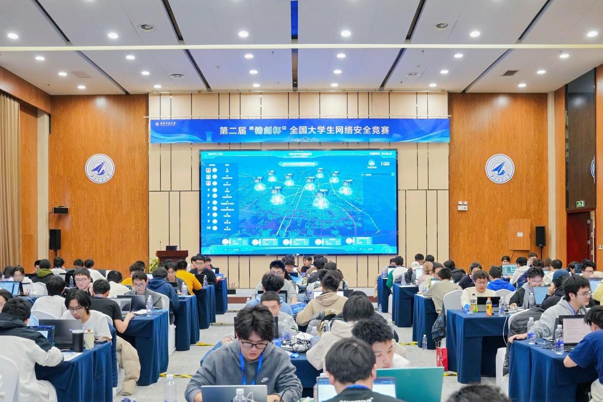 图12-2:竞赛分会场场景照片.jpg