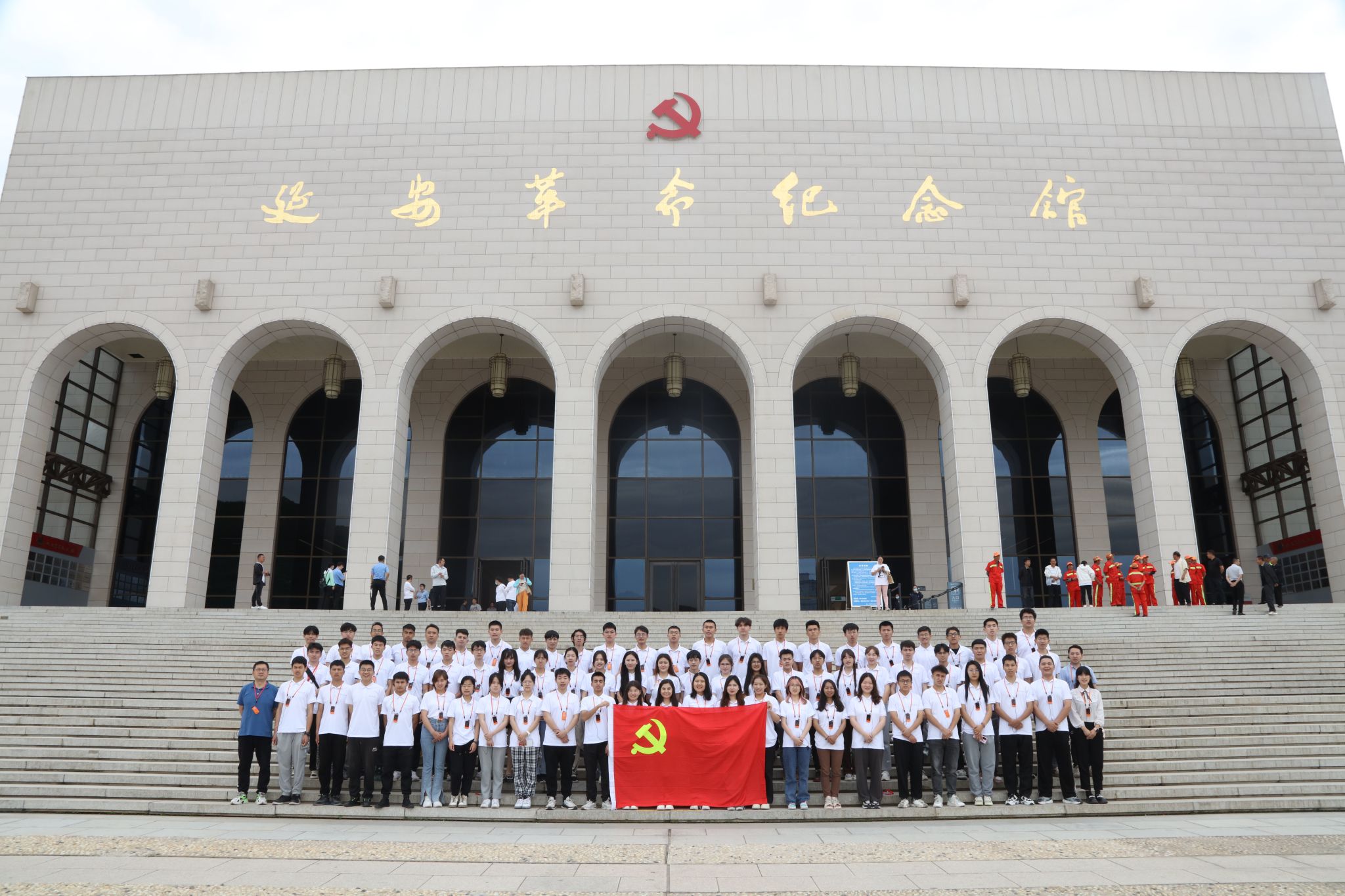 图0.jpg 图0.jpg