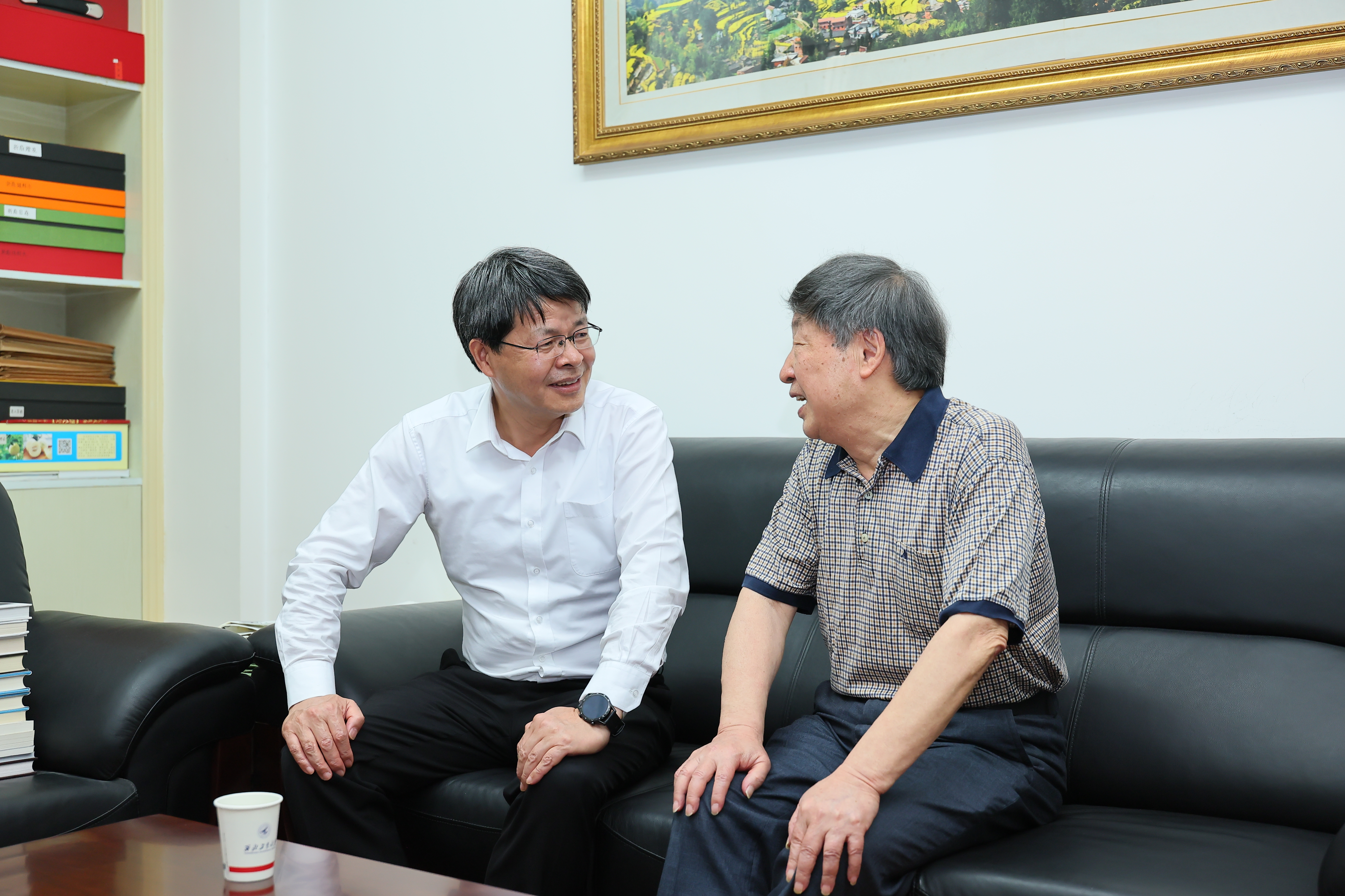 微信图片_20260518173623_296_1322.jpg