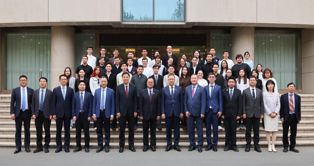 640.jpg 图片