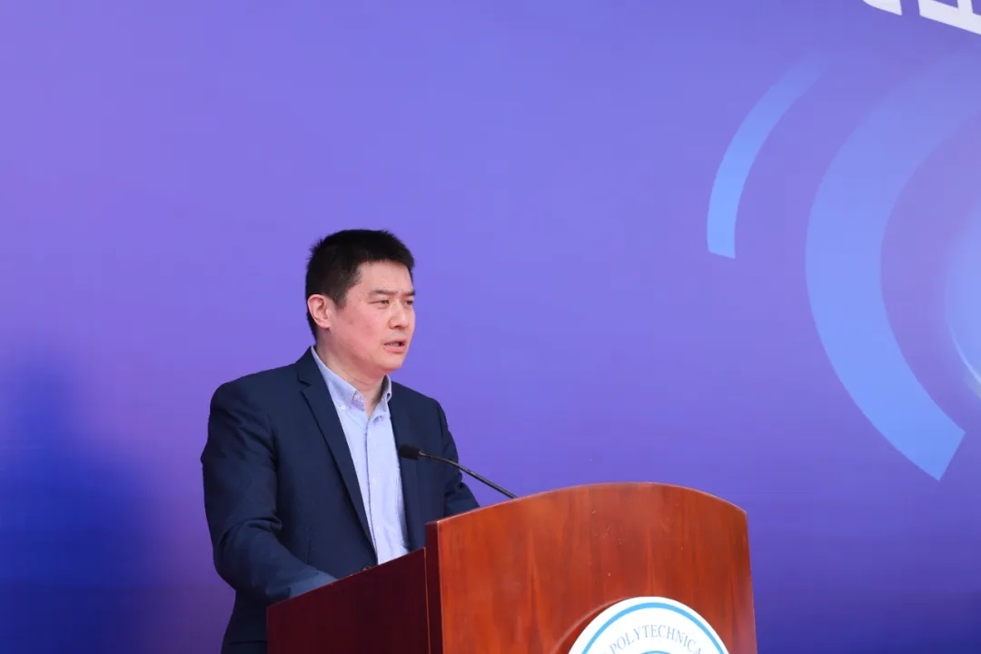 640.jpg 图片